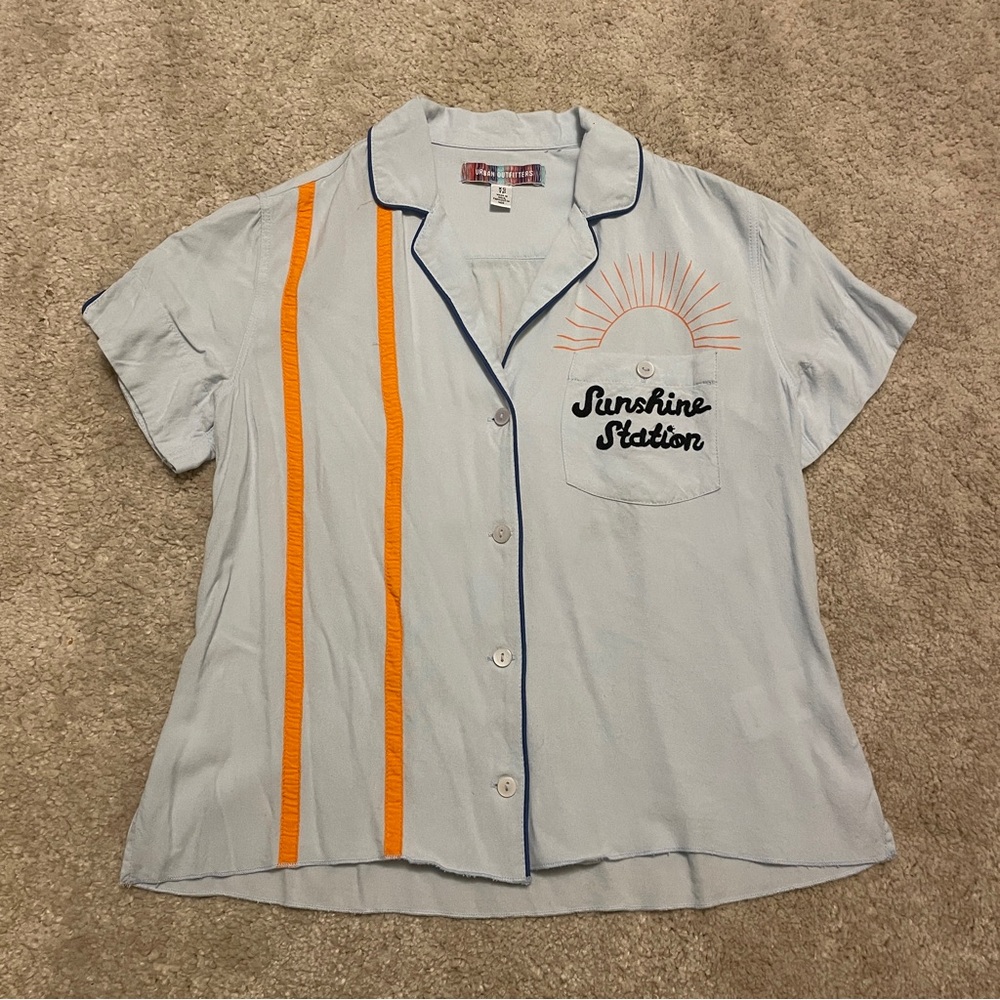 Urban Outfitters Uo Petrol
Souvenir Button-down Shirt size XS - Picture 3 of 7
